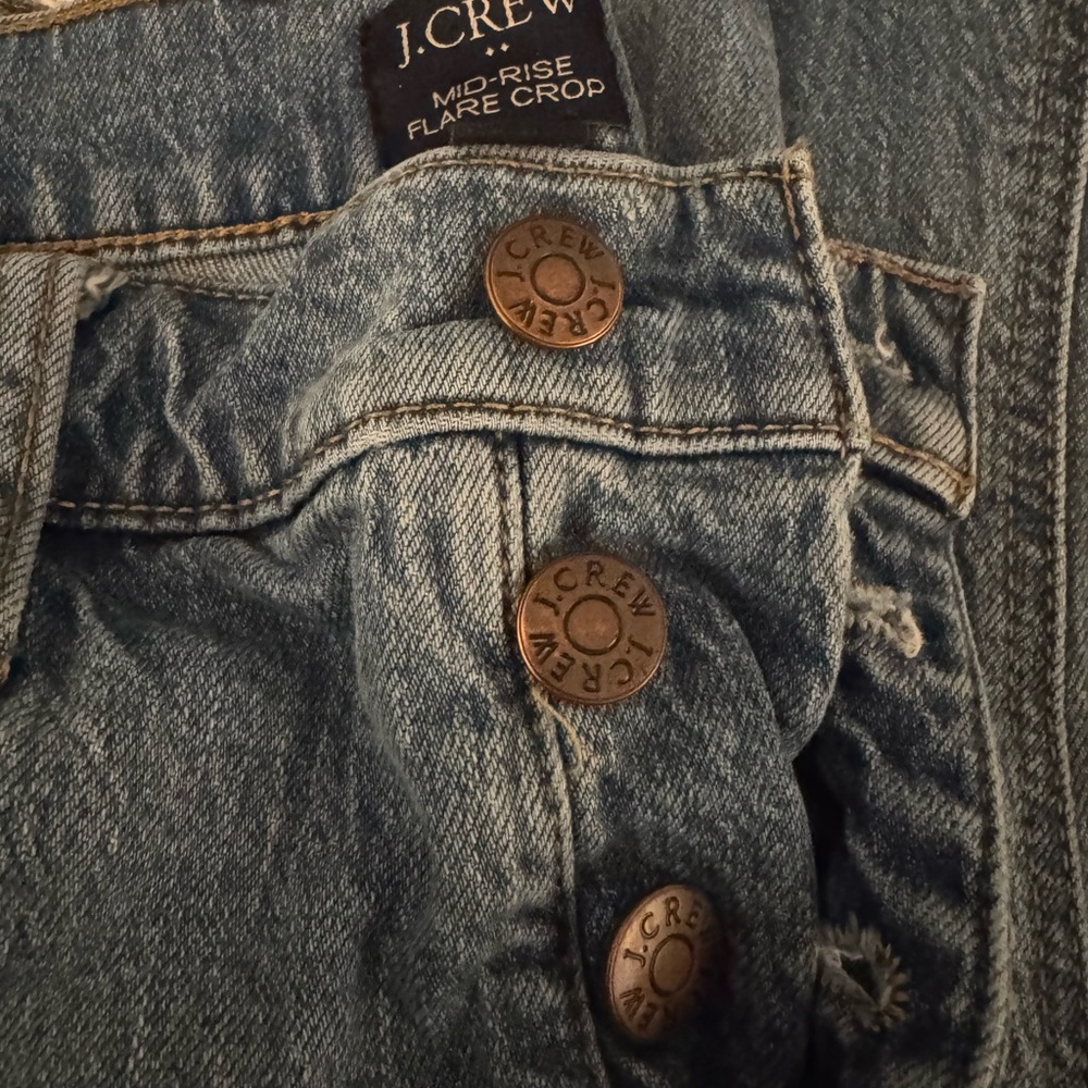 🎈 LAST CHANCE - J. Crew Mid-Rise Flare Crop - Picture 5 of 9